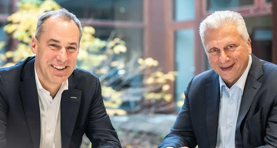 Siemens and Capgemini deepen partnership to empower industries for the next era of manufacturing