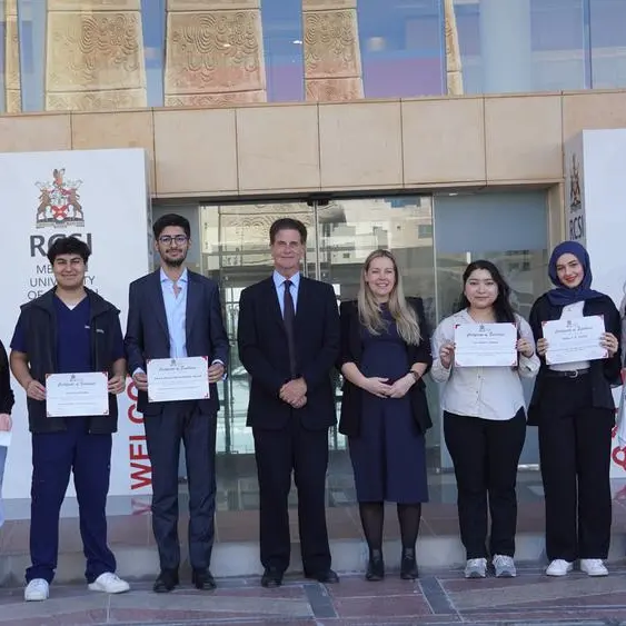 RCSI Medical University of Bahrain awards winners of the 2023 Undergraduate Publication Award