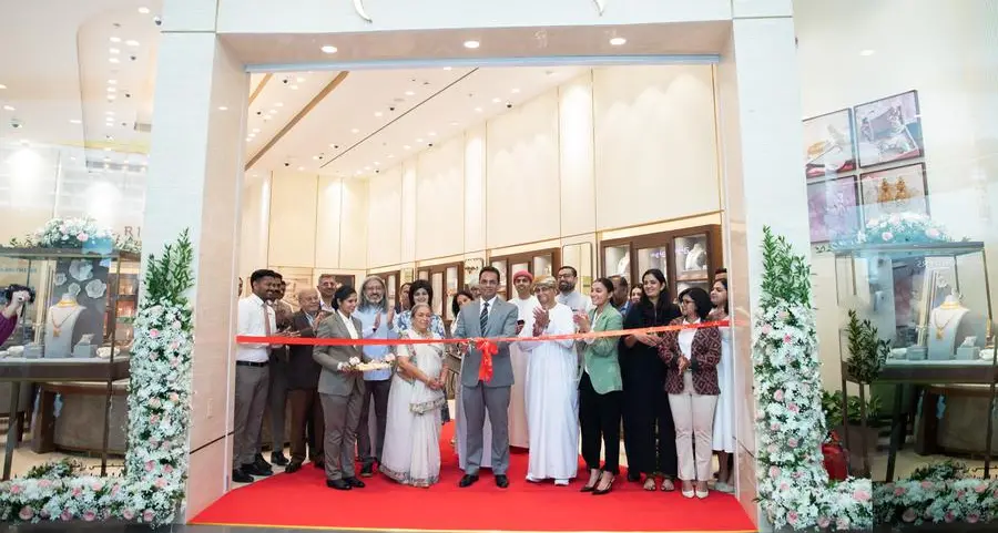 Tanishq makes a sparkling debut in Oman with first showroom at The Avenues Mall