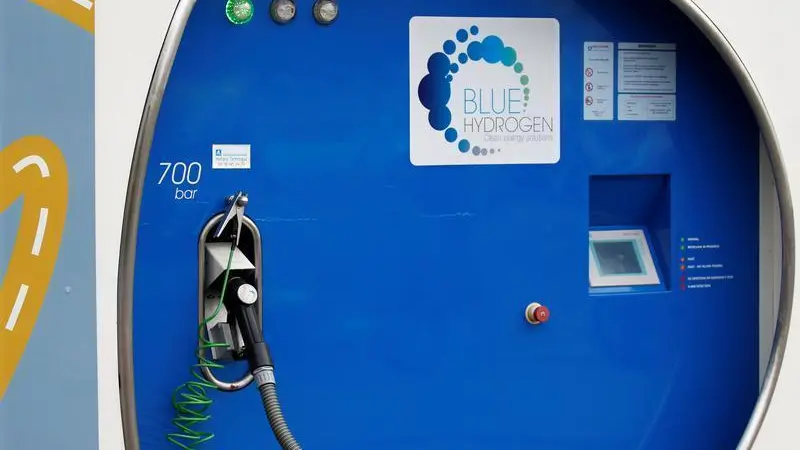 Air Products Qudra signs BOO pact for NEOM’s first hydrogen fueling station\n