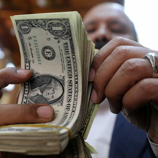 Remittances from Egyptians abroad decline y/o/y in September to $2.62bln: statement