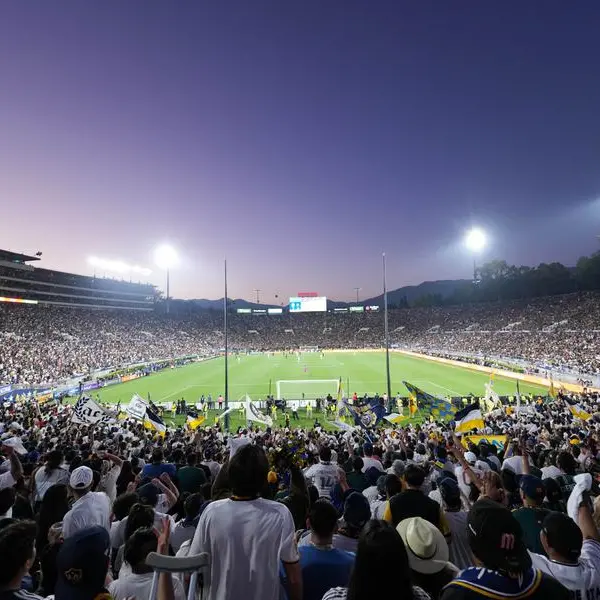 El Trafico sets MLS attendance at Rose Bowl: 82,110