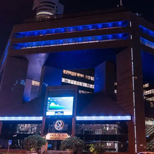 Boursa Kuwait lights its building in blue and hosts an awareness session in support of Movember