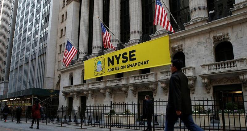 US Stocks: Futures fall after Snapchat owner's profit warning