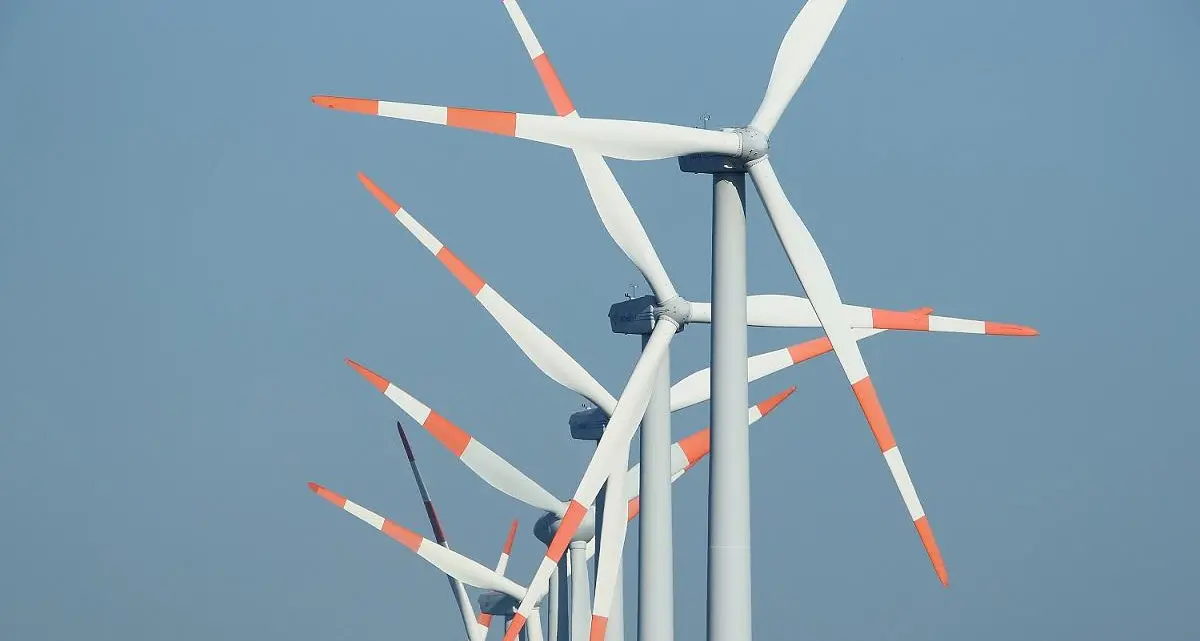 Oman's Dhofar wind power project to begin operational trials by August