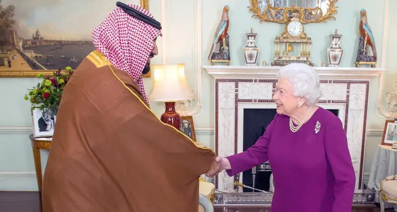 الغارديان: ولي العهد السعودي سيقدم العزاء في الملكة إليزابيث الثانية