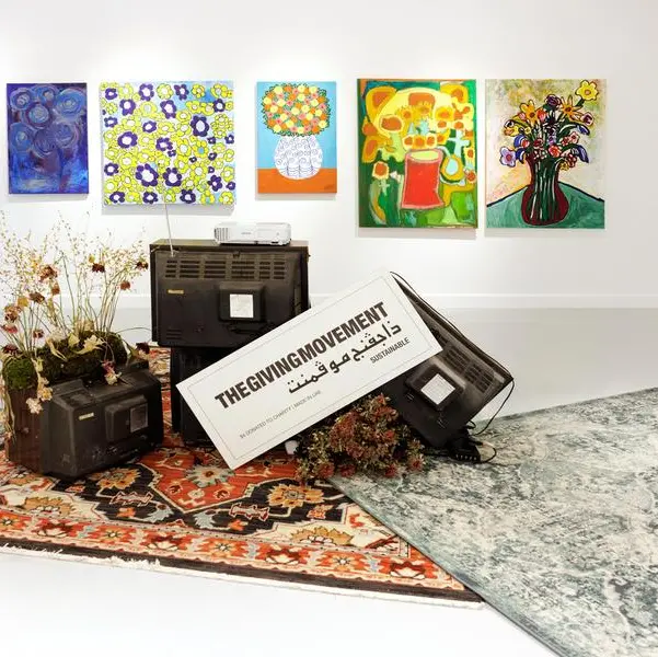 Mawaheb supports ‘Let Live or Let Die’ by The Giving Movement with nine paintings