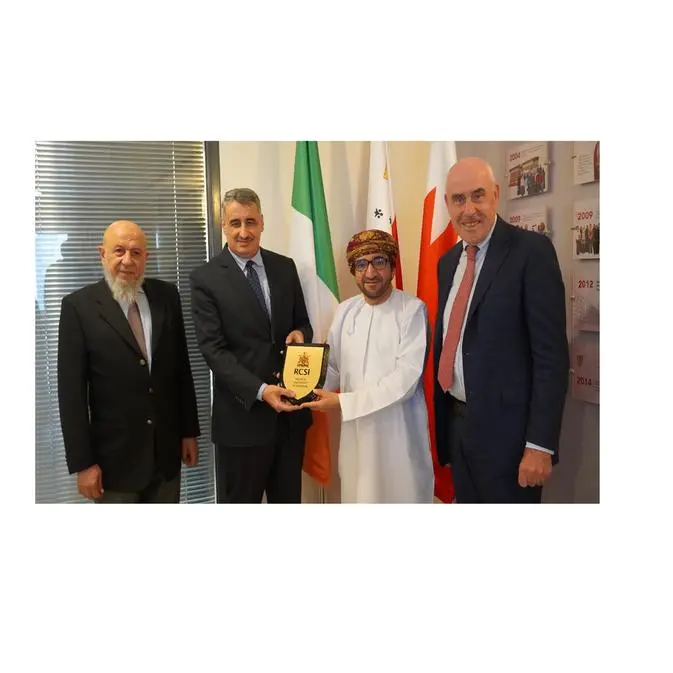 RCSI Medical University of Bahrain hosts delegation from Sultan Qaboos University’s College of Medicine and Health Sciences