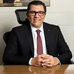 أيمن قنديل