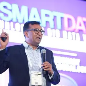 The Smart Data Summit Plus set to begin next week