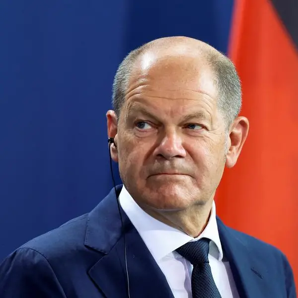 100 banks, 1,000 suspects: German fraud probe puts Scholz on the spot