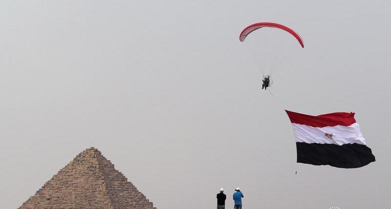 مصر: انخفاض عجز الموازنة وخطة لمشاركة القطاع الخاص في أصول الدولة