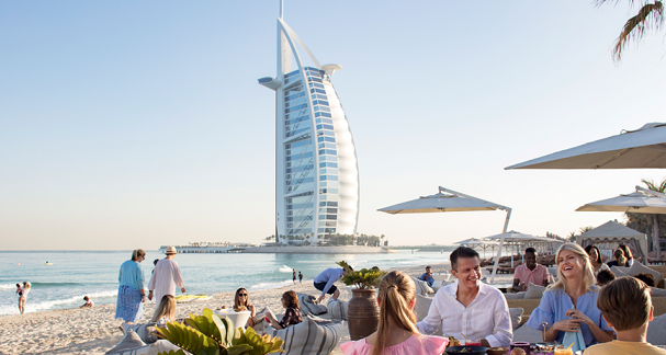 دبي تعزّز مكانتها العالمية وجهة رائدة في سياحة الطعام مع إطلاق التقرير السنوي الأول لقطاع المأكولات والمطاعم في دبي