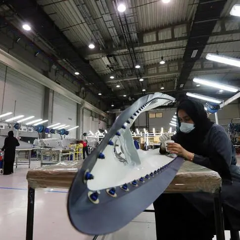 UAE: Strata completes installation of hot press equipment, commences production for Pilatus