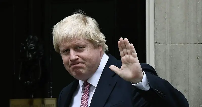 استقالة جونسون ووزير من أصول عراقية .. ماذا يحدث في بريطانيا؟