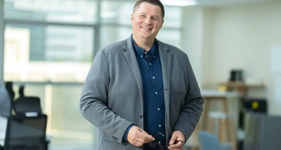 UAE Business Leaders give AI green light for high-stakes business decisions including salaries, health and safety, and hiring