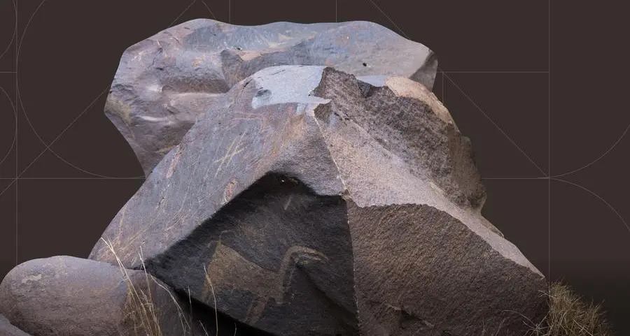 Heritage Commission announces discovery of 20 unique rock engravings in the Soudah Peaks project