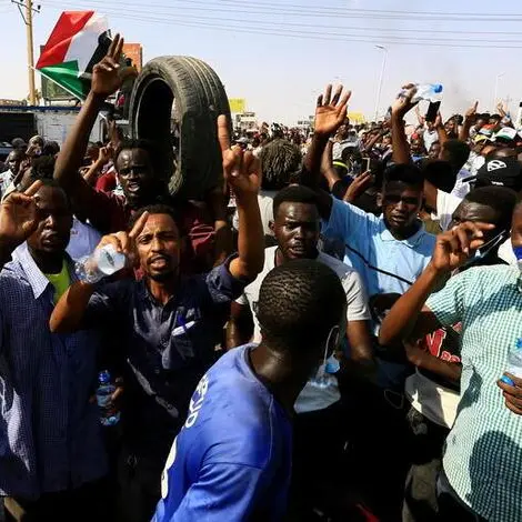 السودان: إعفاء أعضاء مجلس السيادة المدنيين من مناصبهم
