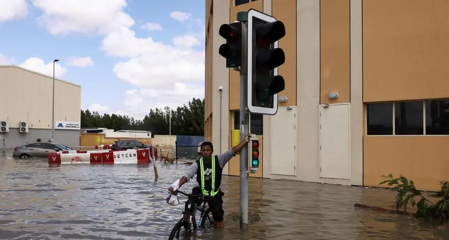 What caused the storm that brought Dubai to a standstill?