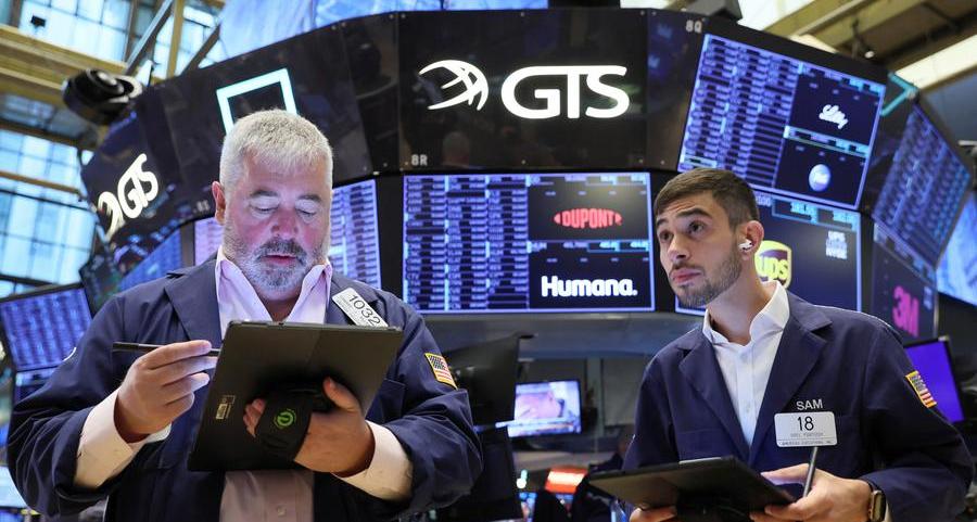 Investors gauge U.S. stocks rebound: 'suckers' rally' or market bottom?