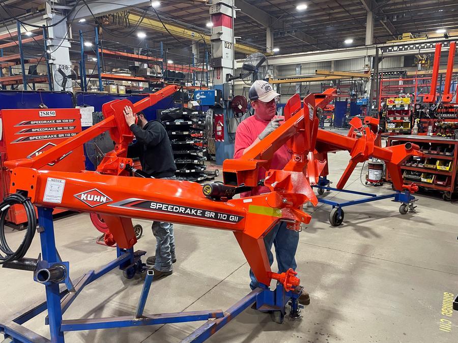 US manufacturing production stalls in July