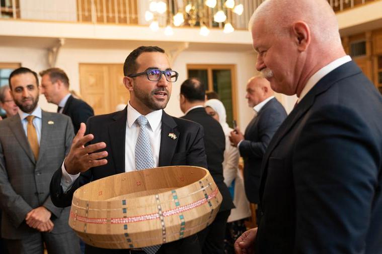Fahim al-Qasimi aktív kulturális és gazdasági kapcsolatokról tárgyal Magyarország kulturális és innovációs miniszterével