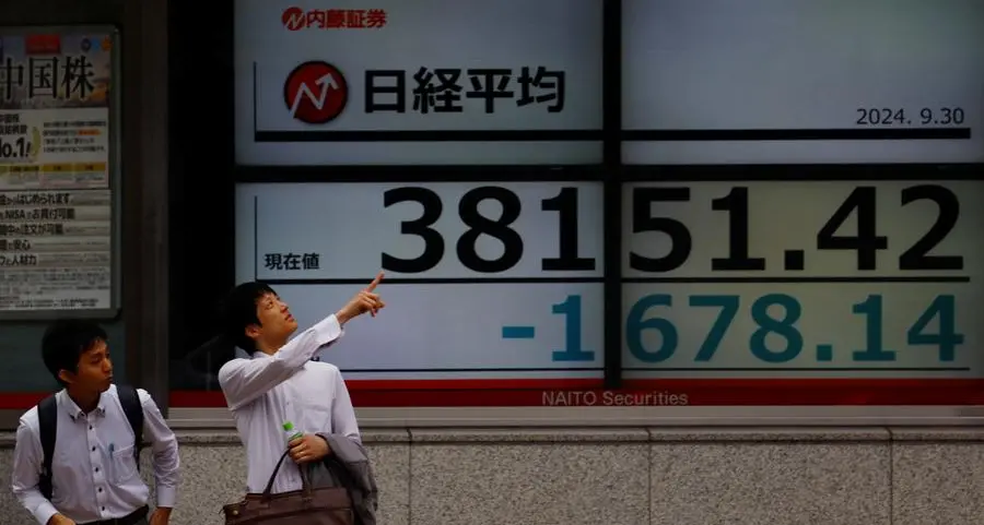 Asian stocks weak amid Trump tariff worries; yen firm