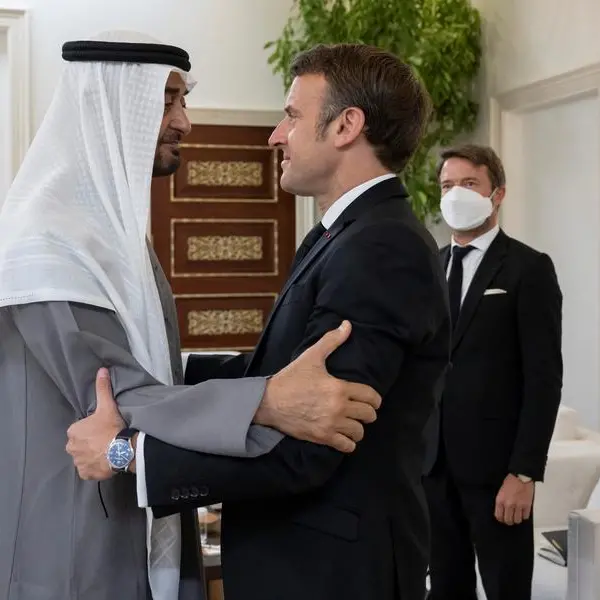 رئيس الإمارات يزور فرنسا وتوقيع اتفاق طاقة بين البلدين