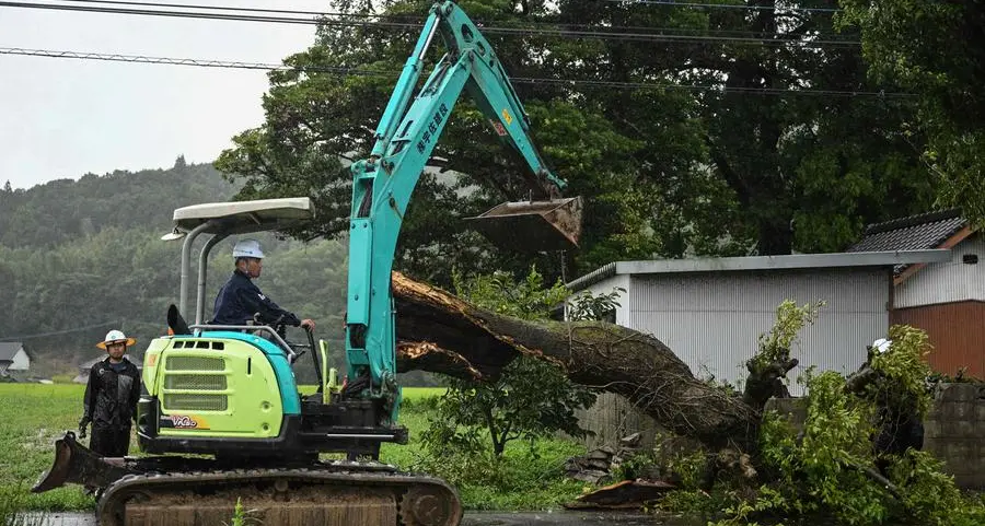 Powerful Typhoon Shanshan slams into southern Japan