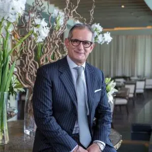 Four Seasons Hotel Riyadh at Kingdom Centre welcomes Director of Food & Beverage