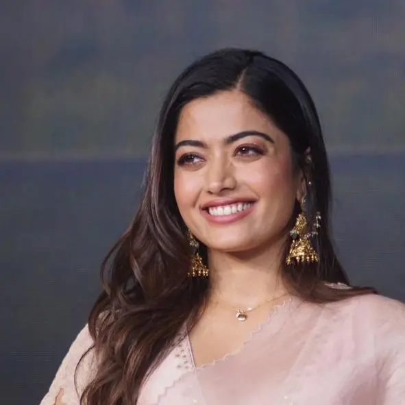 Rashmika Mandanna grooves to 'Saami Saami' and 'Ranjithame' in Dubai