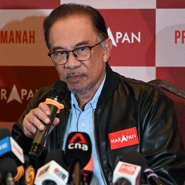 Time running out as Malaysia's Anwar aims for top job