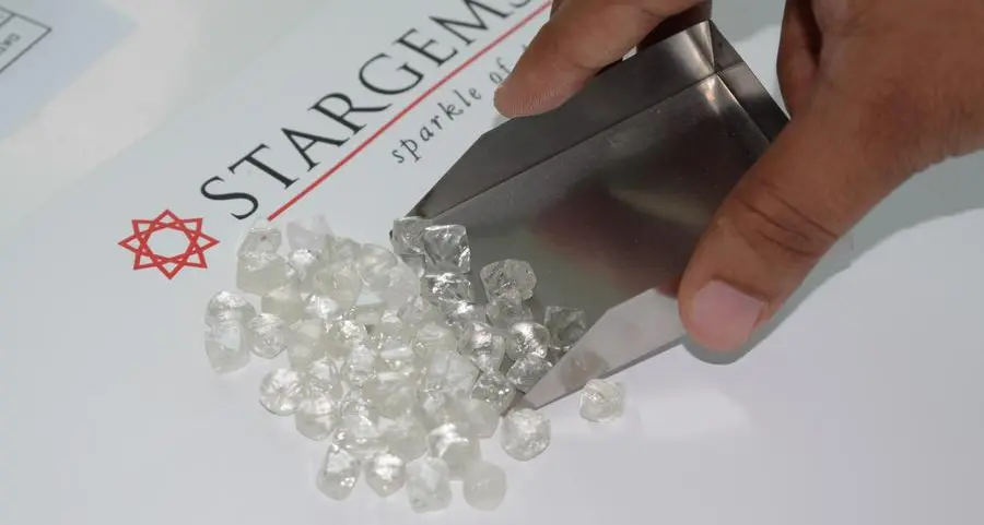 Stargems Group pioneers industry advancement as the first tender house to adopt Sarine’s Autoscan Plus system