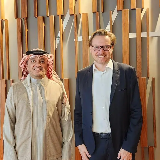 Seef Properties CEO explores strategic cooperation with the global “IAAPA” association to support the company’s entertainment projects