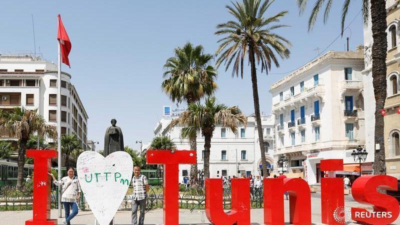 إنفوجرافك: قطاع السياحة يقود النمو في تونس