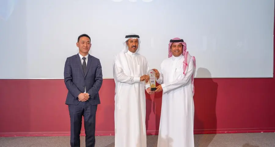 Stc Bahrain recognized as \"Talent Development Strategic Partner\" at Huawei Bahrain 2024 ICT Talent Achievement Closing Ceremony
