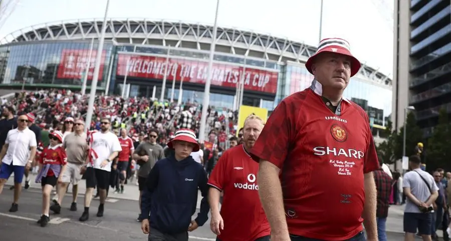 Man Utd expect record revenue despite takeover saga