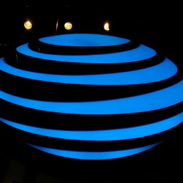 AT&T misses quarterly revenue estimates; shares down