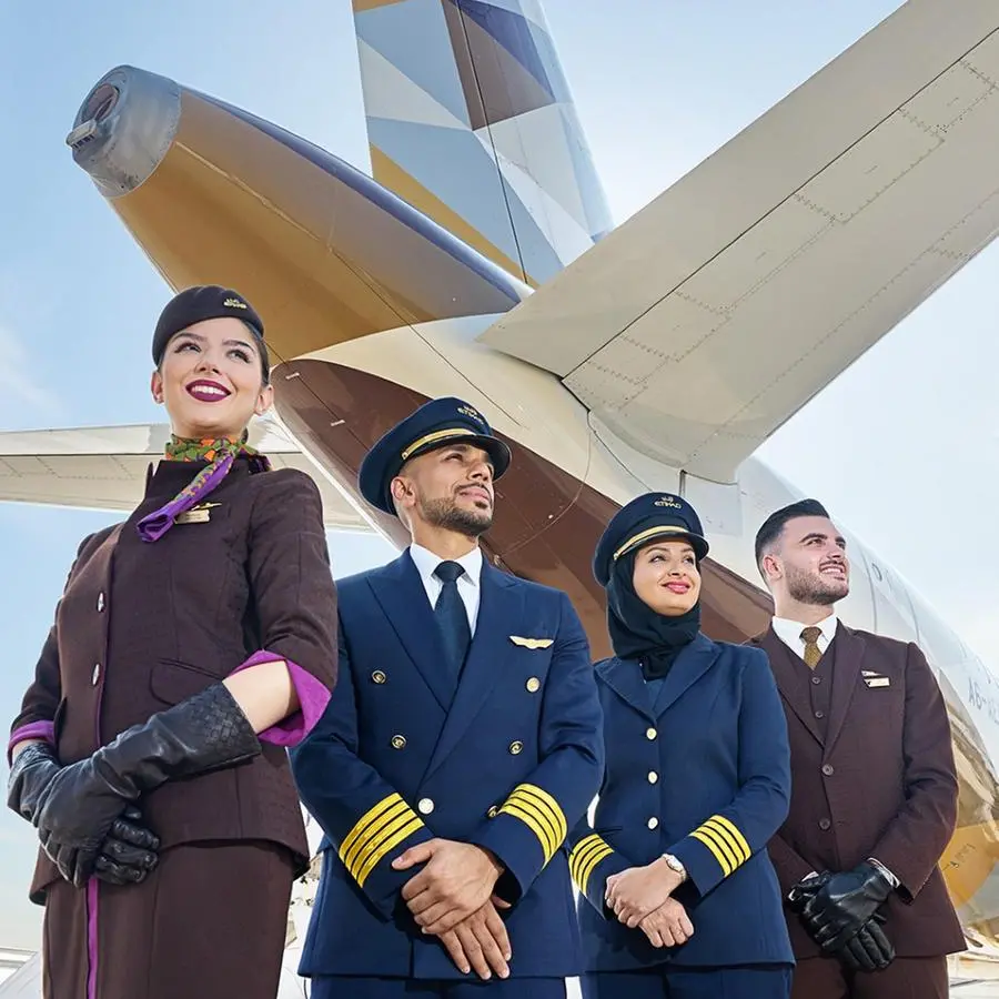 الاتحاد تحتفل بافتتاح معرض أبوظبي للطيران
