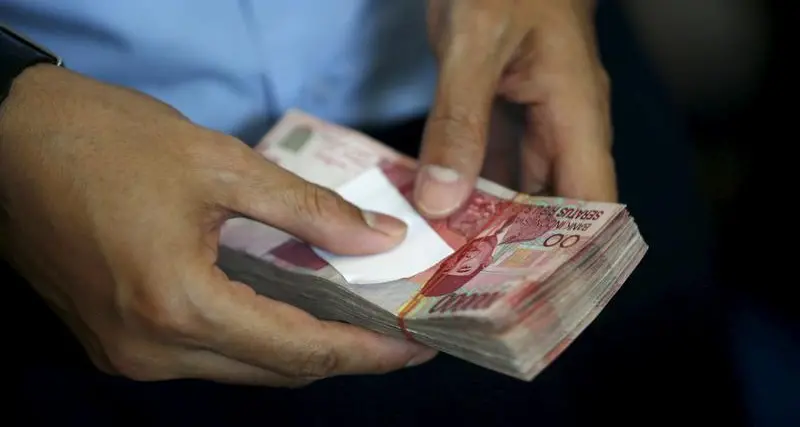 Currencies gain ahead of U.S. jobs data, rupiah at 2-month high