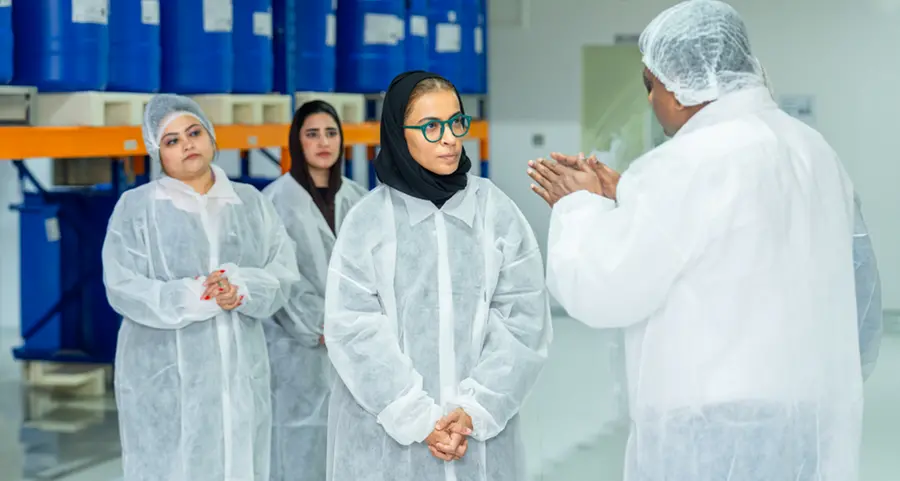 Emirates Drug Establishment visits national pharmaceutical manufacturers, explores growth plans
