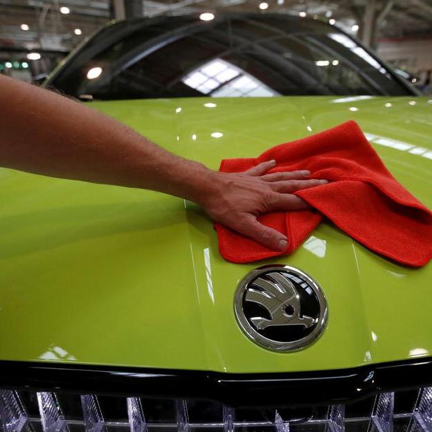 VW's Skoda to renew Ukraine deliveries