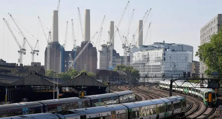 UK builders most optimistic in two years on rate cut hopes: PMI