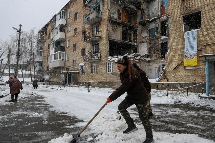 Ukraine promises shelters for its people as harsh winter looms