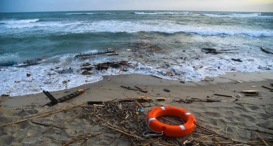 Italy probes deadly shipwreck as new rescue saves hundreds