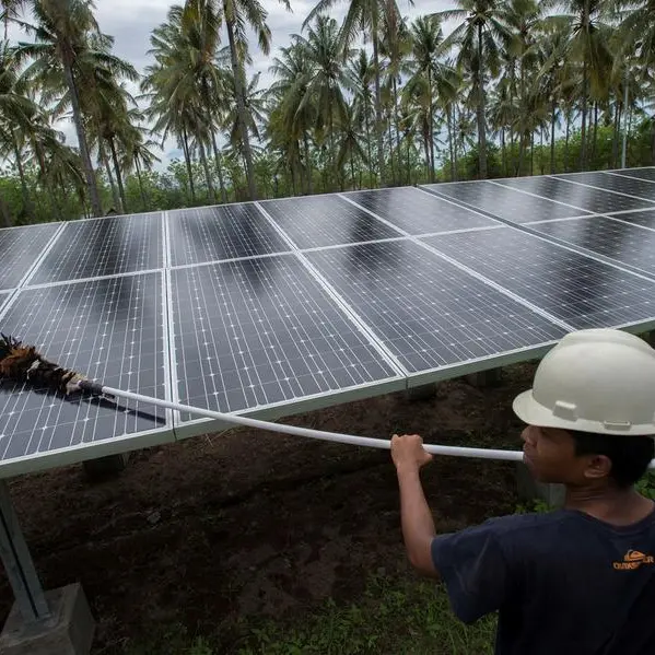 Indonesia seeks $700mln to install 200 MW of solar power