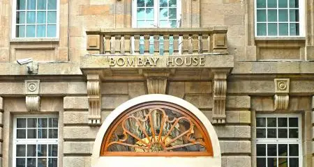 Tata Group stands by the Indian community in the fight against the pandemic