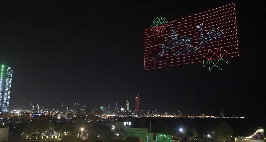 عرض مميز في سماء الكويت احتفالاً بالأعياد الوطنية
