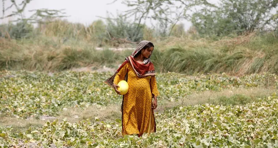 In hottest city on Earth, mothers bear brunt of climate change