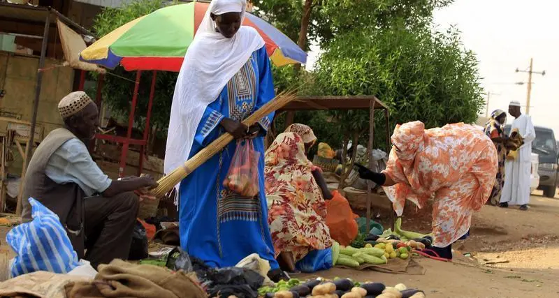 معدل التضخم السنوي في السودان يتراجع إلى 63.3% في فبراير